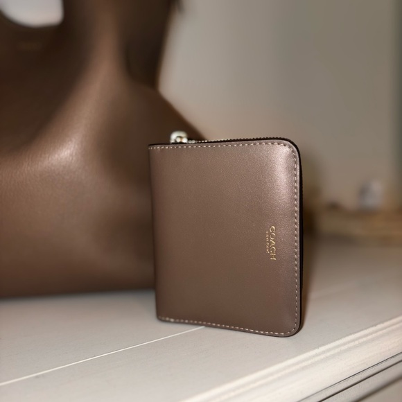 Coach Brooklyn 39 - Picture 5 of 8